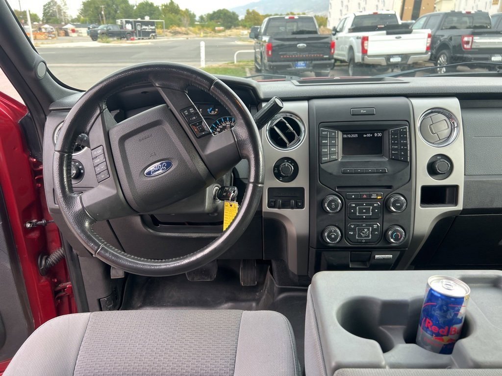 2013 Ford F-150 XLT photo 13