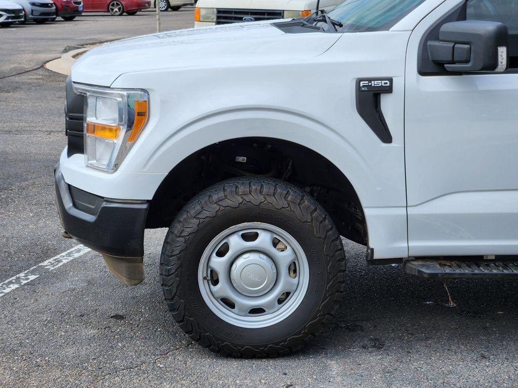 2022 Ford F-150 XL photo 4