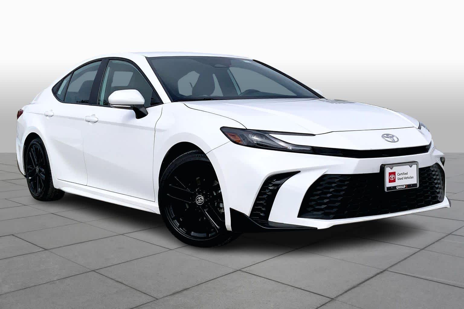 2025 Toyota Camry - Image 3