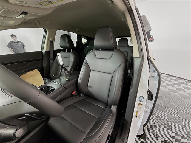 2025 Nissan Murano SV photo 3