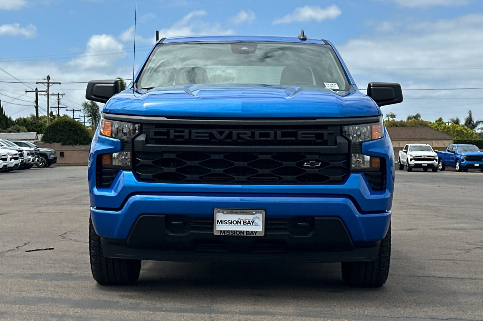 2025 Chevrolet Silverado 1500 Custom photo 9