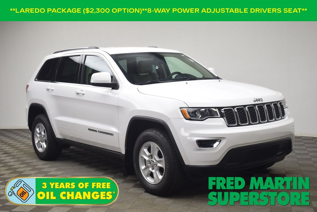 2017 Jeep Grand Cherokee Laredo E's photo