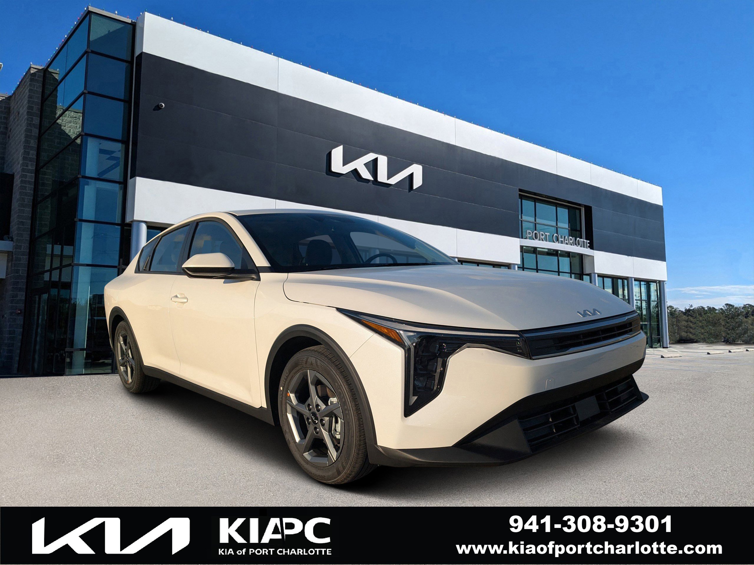 2025 Kia K4 LXS's photo