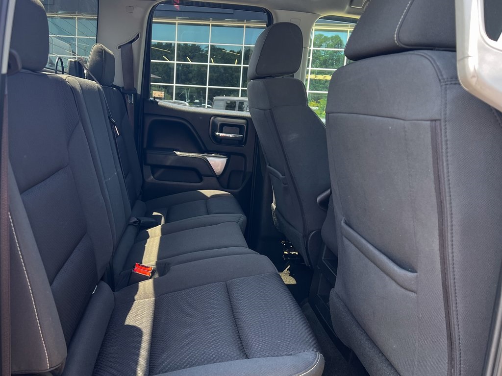 2017 Chevrolet Silverado 2500HD LT photo 20