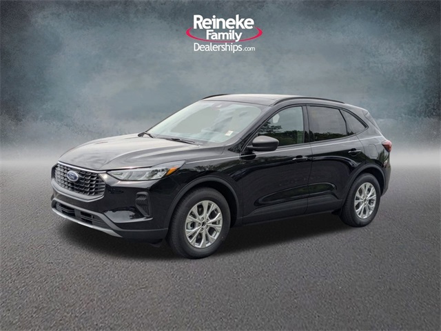 2025 Ford Escape Active's photo
