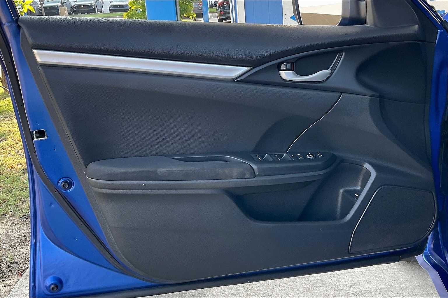 2019 Honda Civic LX photo 20