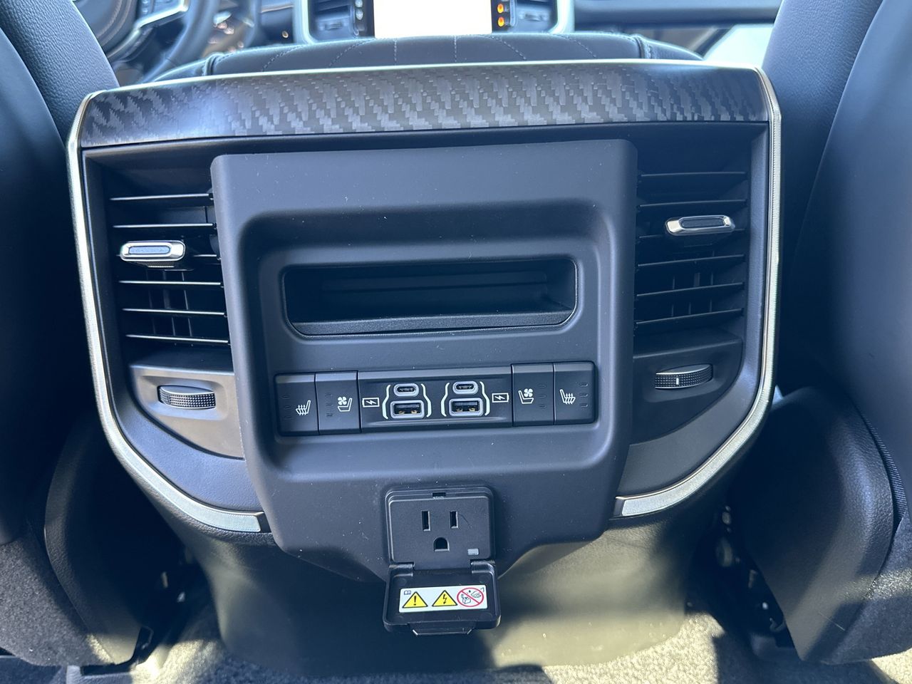 2026 Ram 1500 photo 4