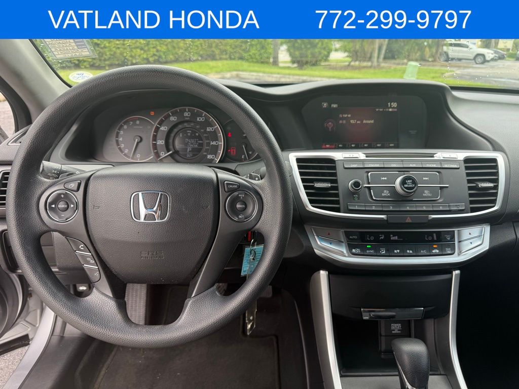 2014 Honda Accord photo 11