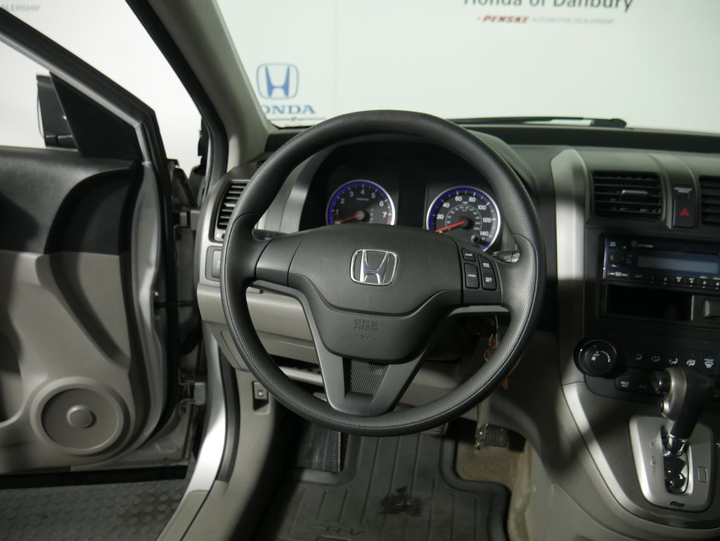 2011 Honda CR-V LX photo 12