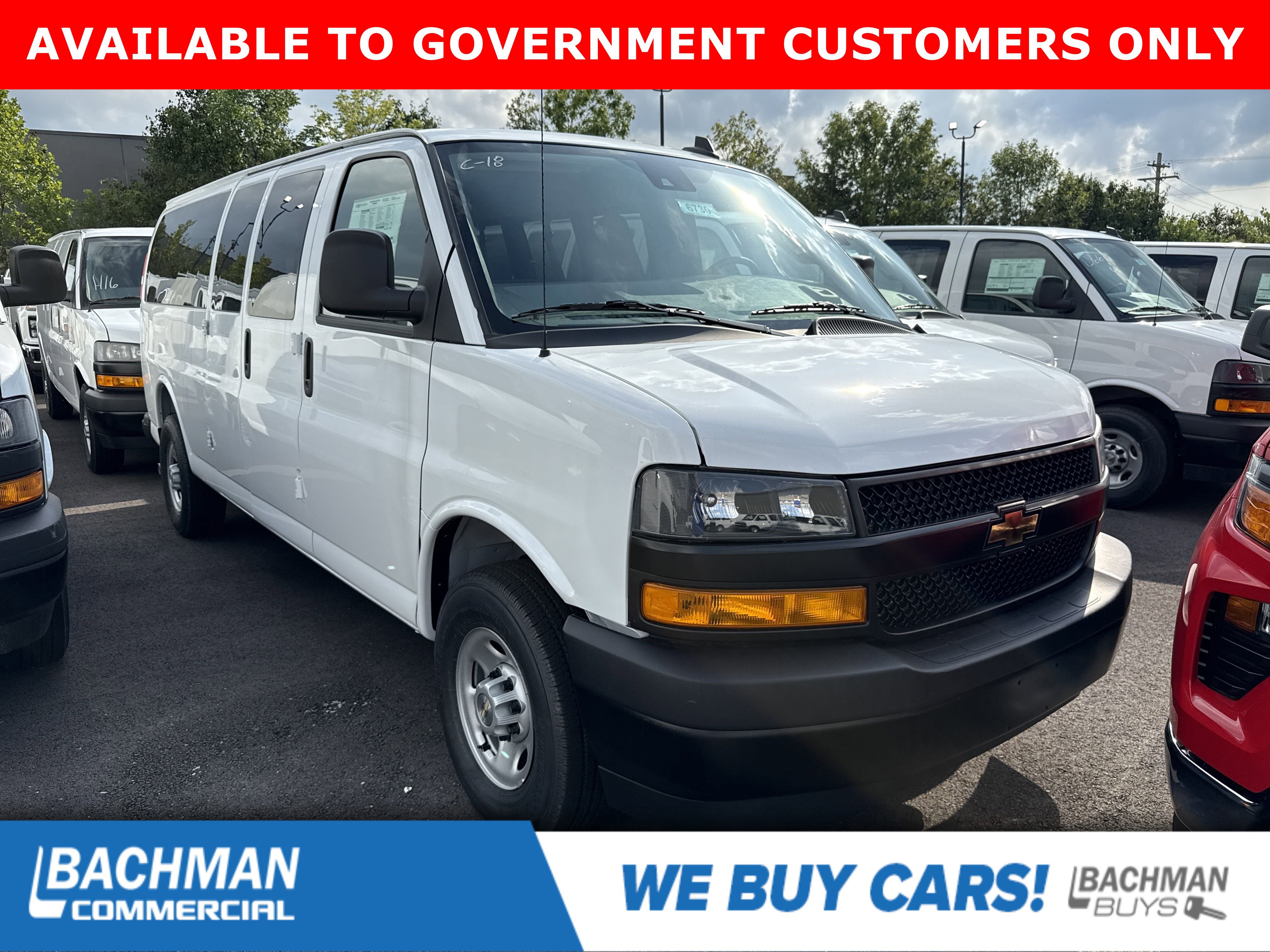 2025 Chevrolet Express Passenger LS's photo