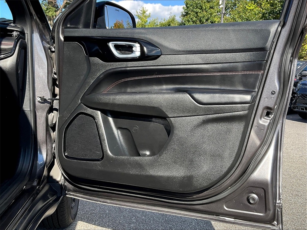 2023 Jeep Compass Trailhawk photo 11