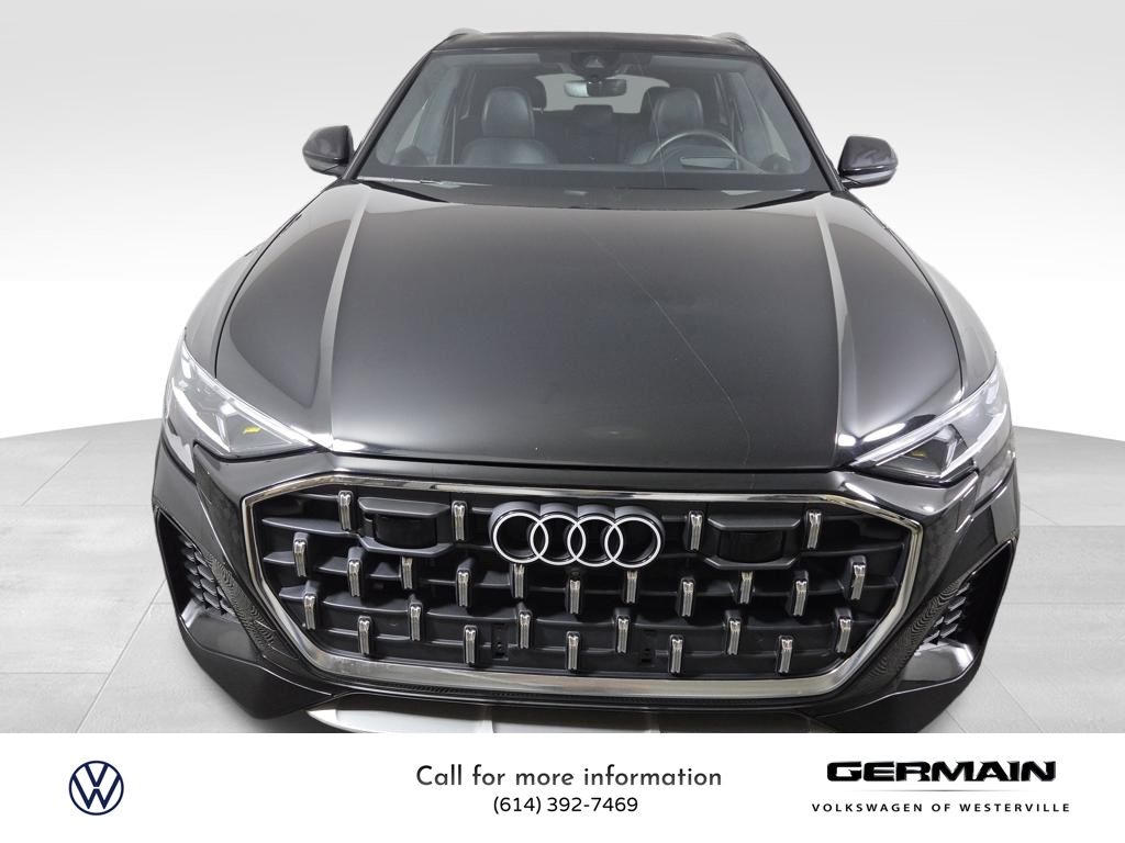 2024 Audi Q8 55 Prestige photo 2
