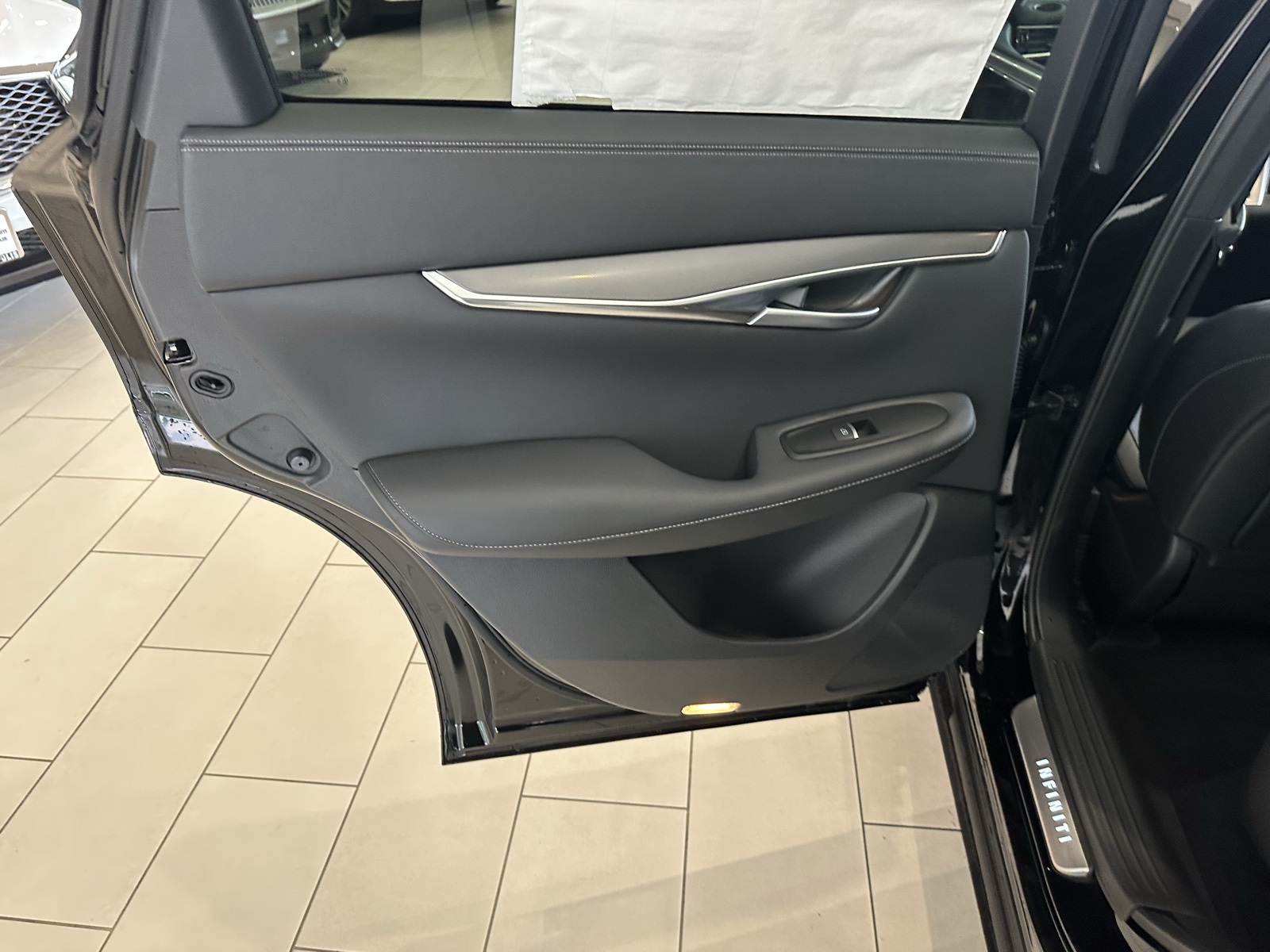 2025 Infiniti QX50 Luxe AWD photo 24