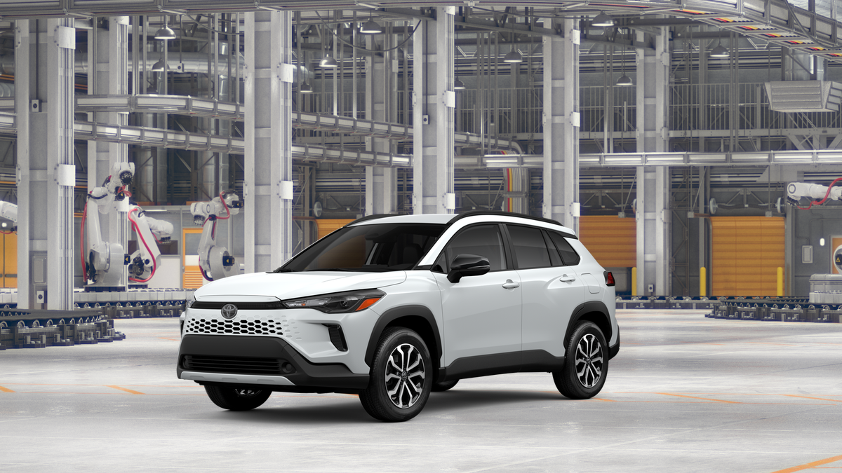 2026 Toyota Corolla Cross SE's photo