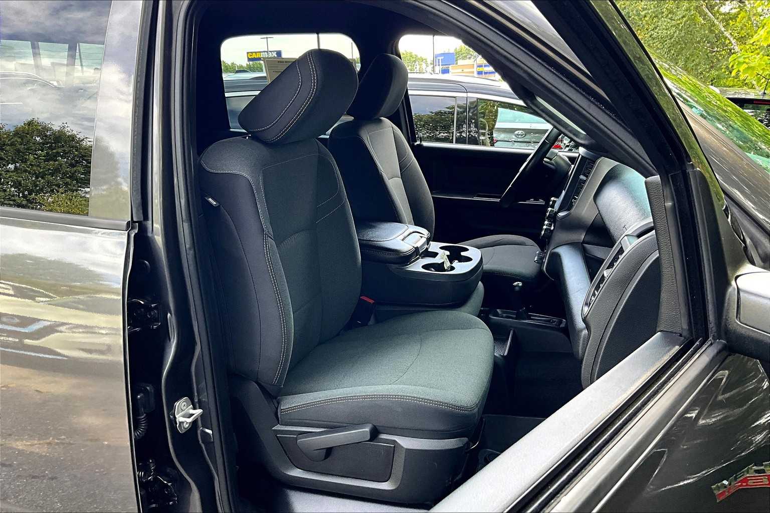 2022 Ram 2500 Tradesman photo 7