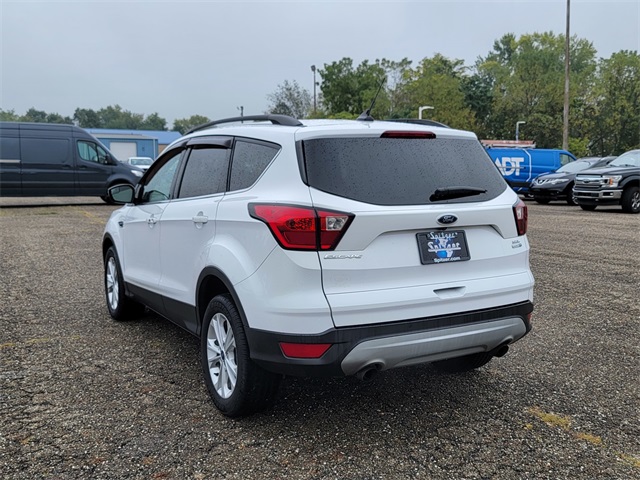 2019 Ford Escape SEL photo 7