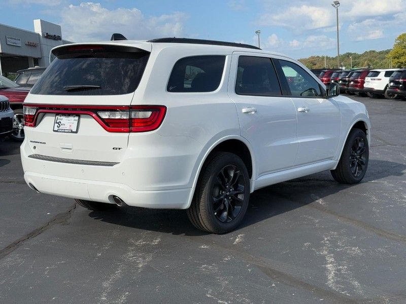 2026 Dodge Durango GT photo 3