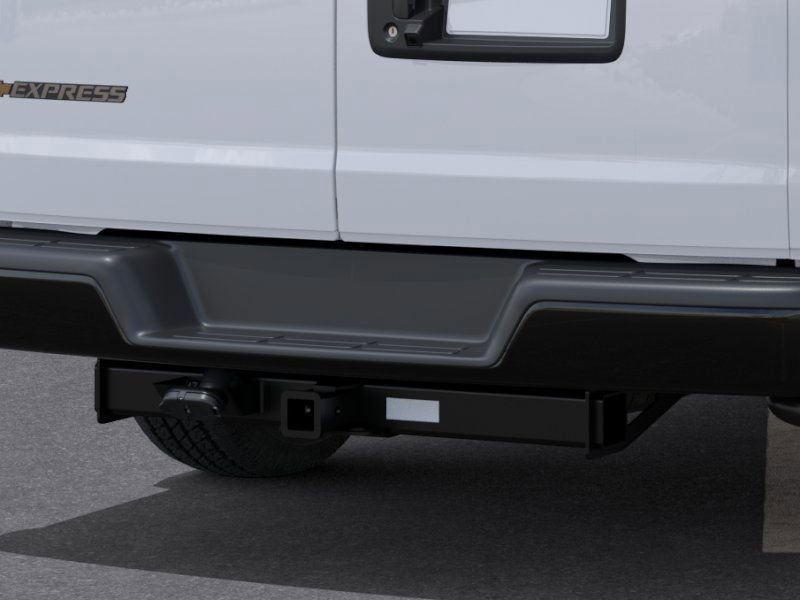 2025 Chevrolet Express Cargo 3500 photo 13