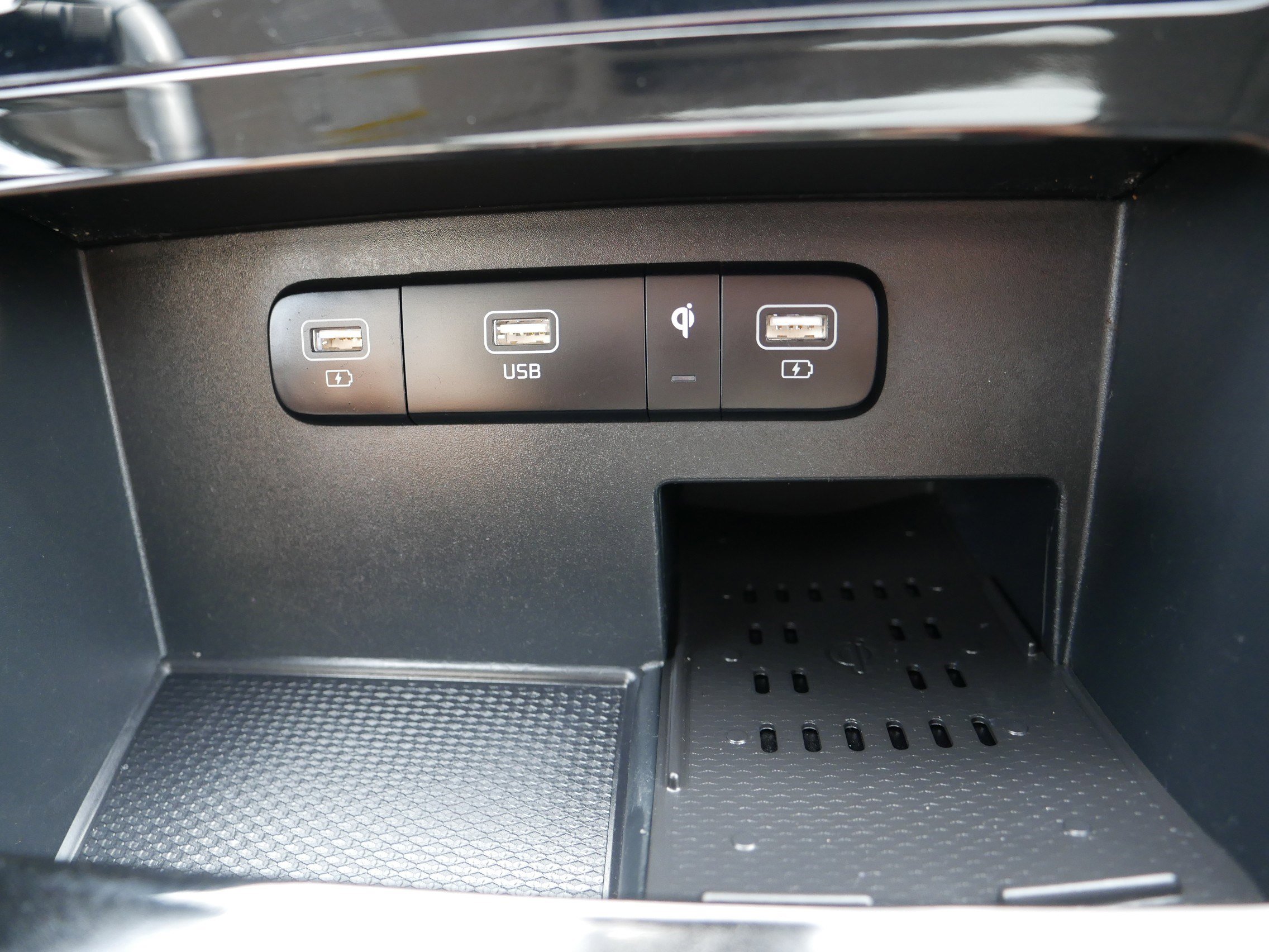 2023 Kia Carnival SX Prestige photo 31