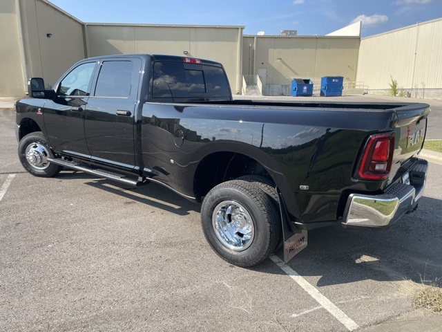 2026 Ram 3500 Tradesman photo 6