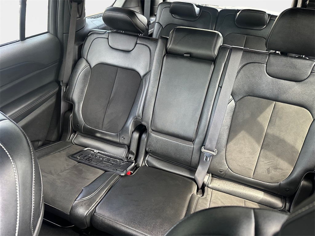 2024 Jeep Grand Cherokee Altitude photo 7