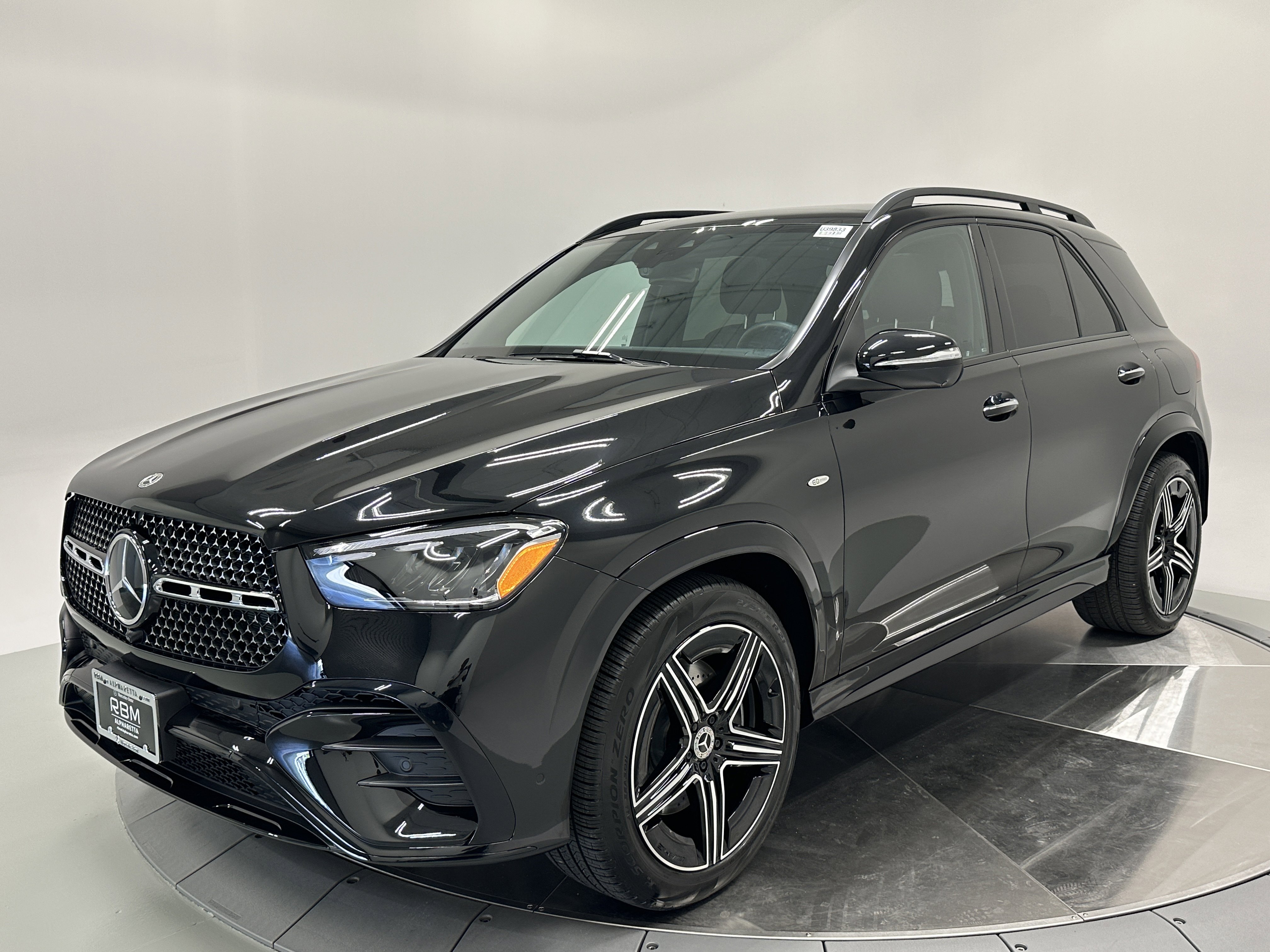 2025 Mercedes Benz GLE 450e 4MATIC photo 3