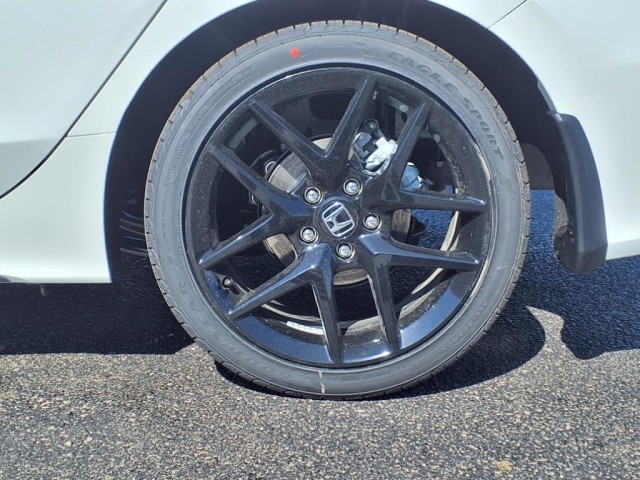 2025 Honda Civic Hatchback Sport photo 11