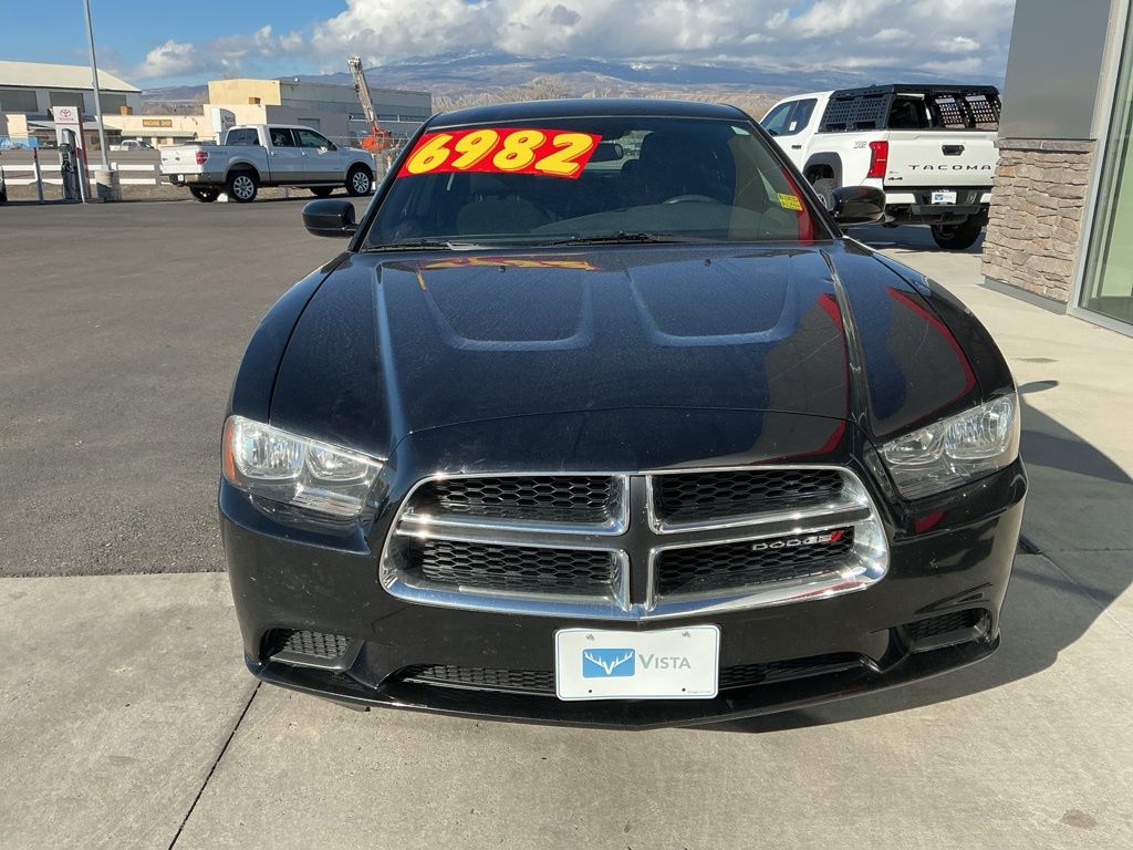 2012 Dodge Charger SE photo 4