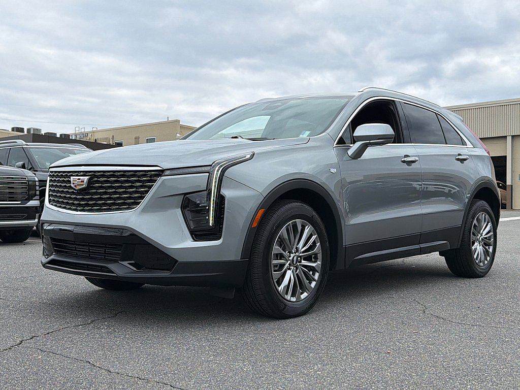 2025 Cadillac XT4 Premium Luxury's photo