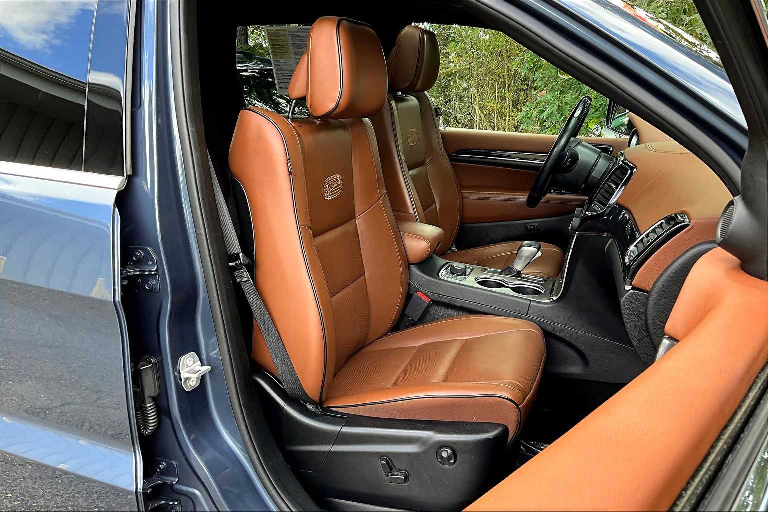 2021 Jeep Grand Cherokee Overland photo 8
