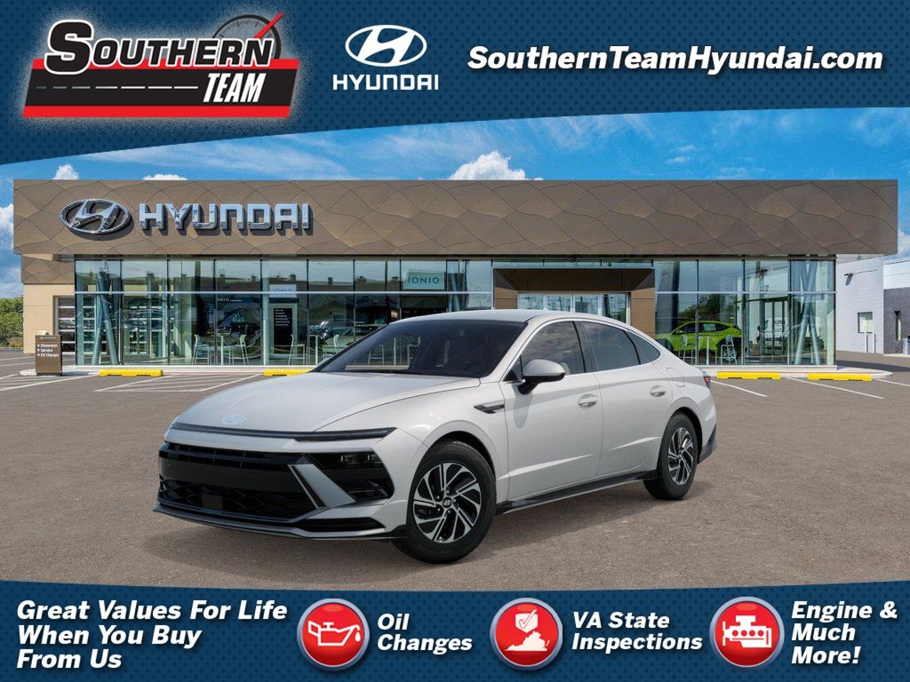 2026 Hyundai Sonata Hybrid Blue's photo