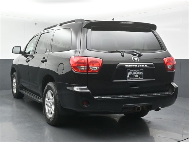 2012 Toyota Sequoia SR5 photo 5
