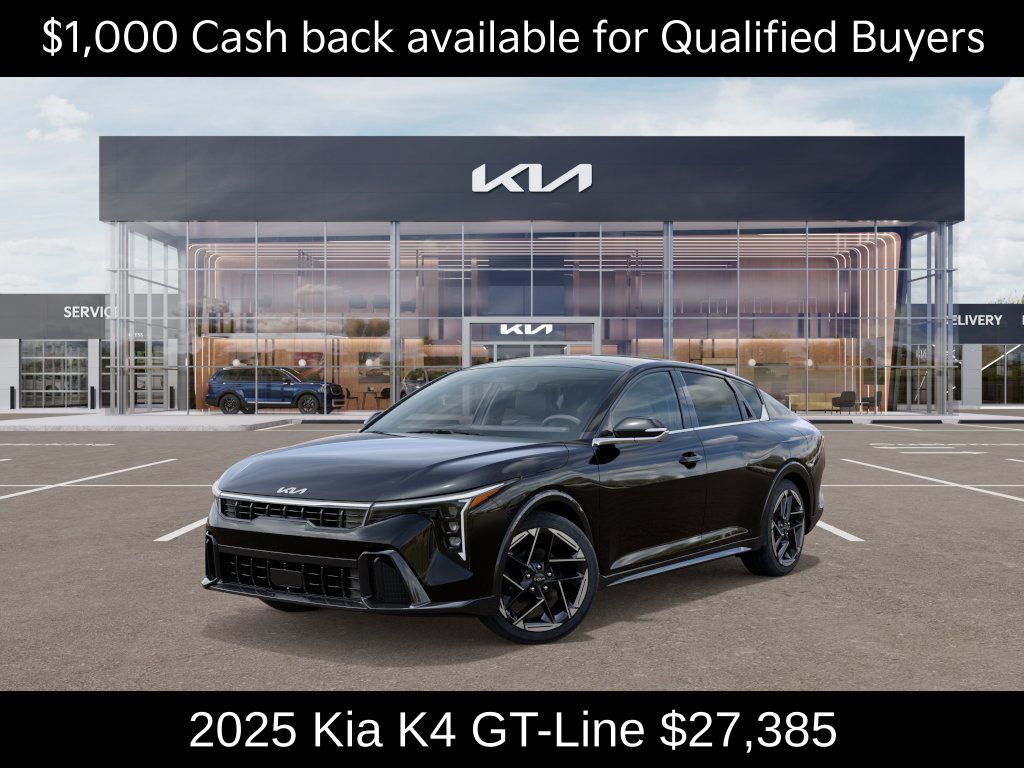 2025 Kia K4 GT-Line photo 2