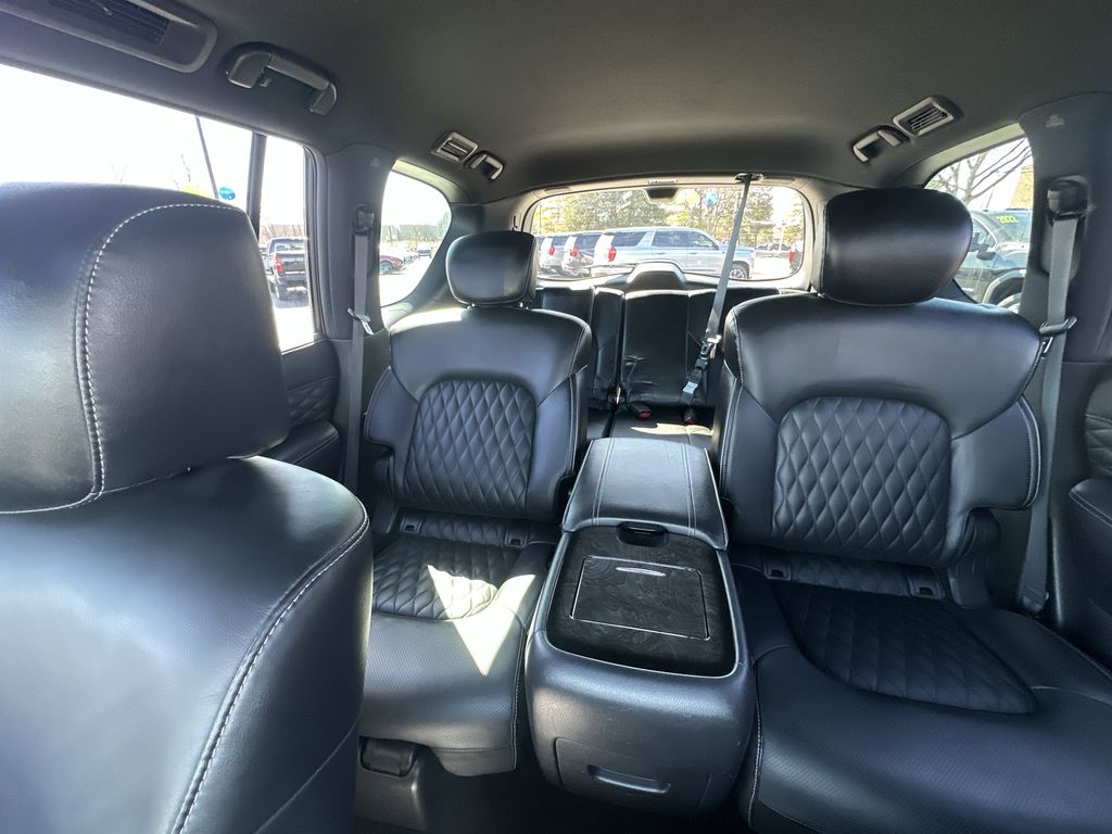 2023 INFINITI QX80 - Image 21