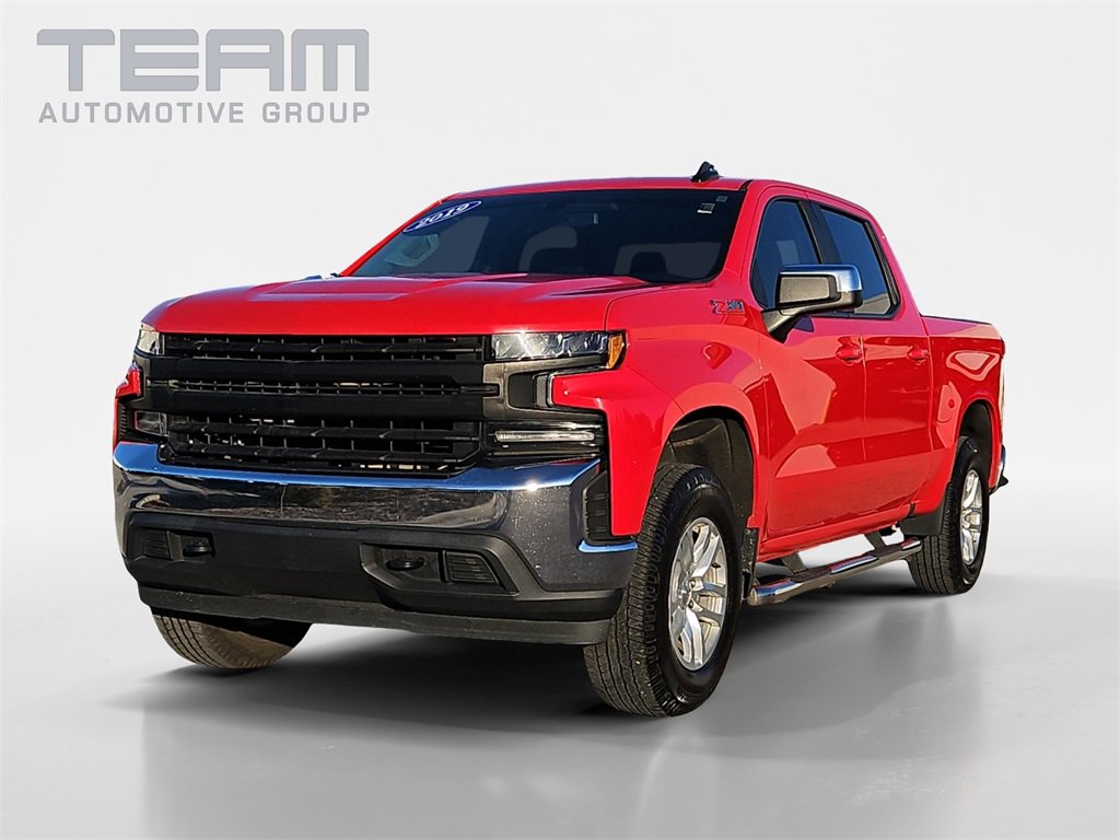 2019 Chevrolet Silverado 1500 LT photo 3