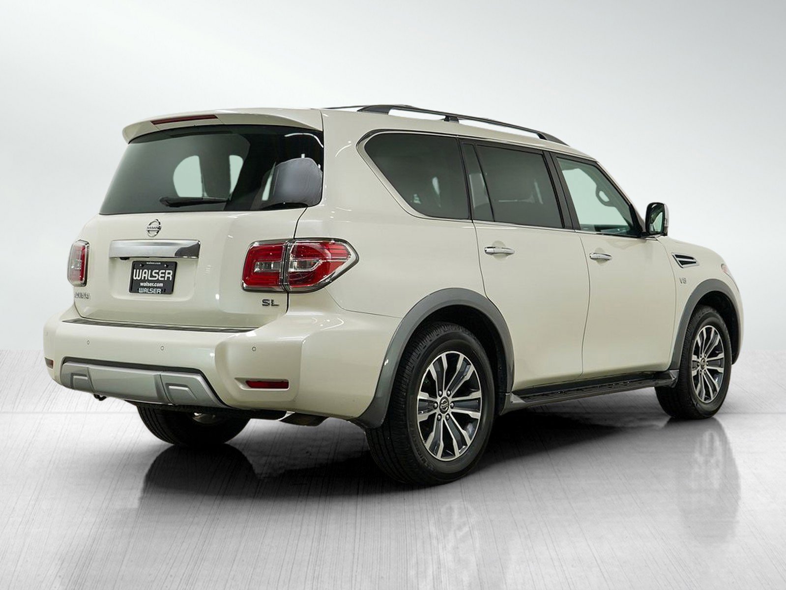 2018 Nissan Armada SL photo 4