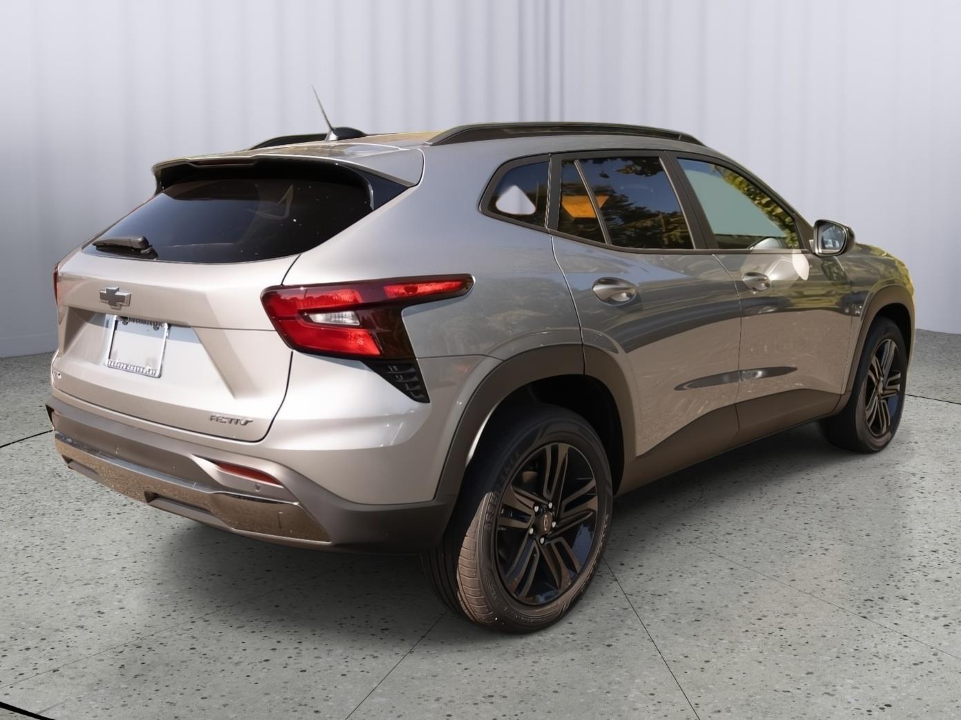 2025 Chevrolet Trax ACTIV photo 7