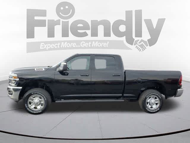 2025 Ram 2500 Tradesman photo 2