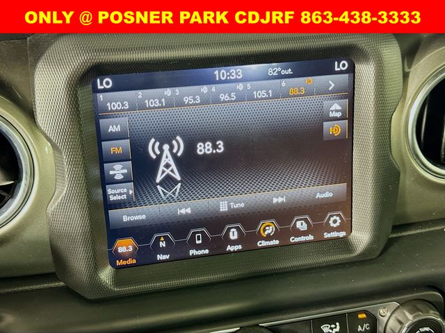 2023 Jeep Gladiator Overland photo 11