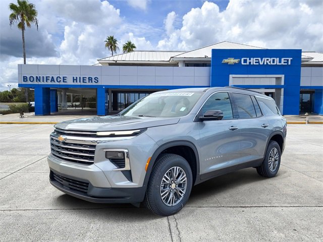 2026 Chevrolet Traverse photo 3