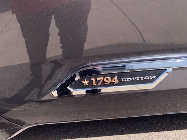 2025 Toyota Tundra 1794 Edition photo 4