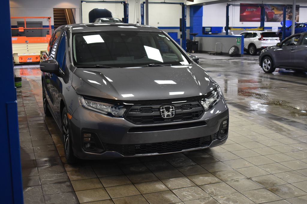 2026 Honda Odyssey EX-L photo 3