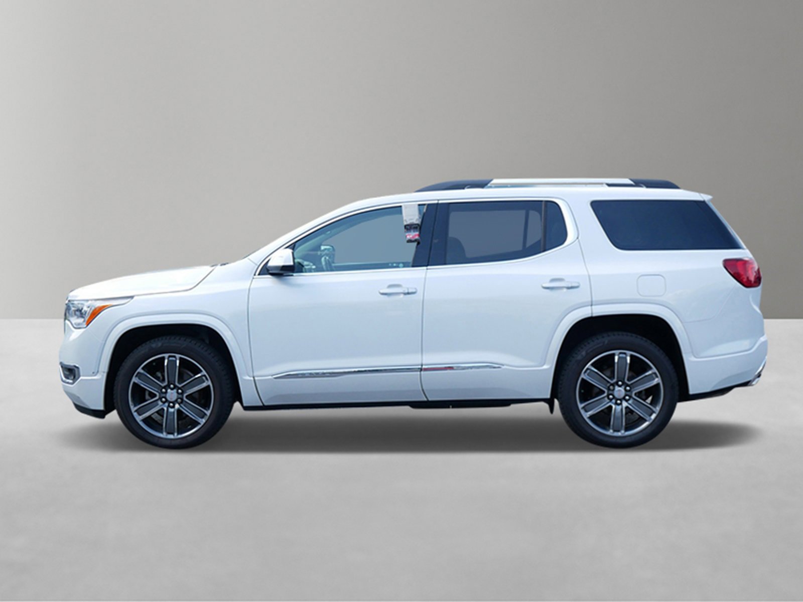 Used 2017 GMC Acadia Denali with VIN 1GKKNXLS4HZ227879 for sale in White Bear Lake, Minnesota