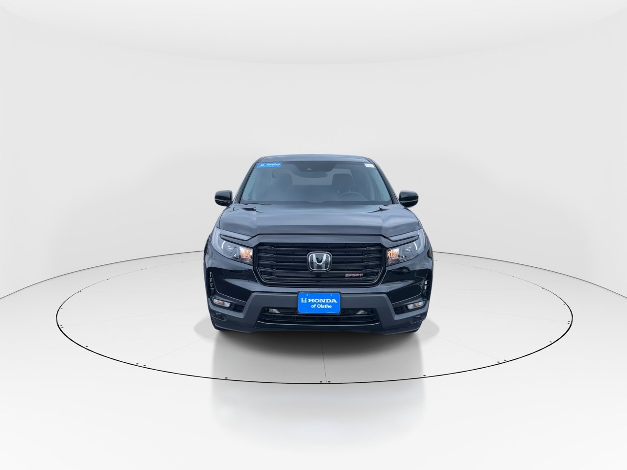2023 Honda Ridgeline Sport photo 2