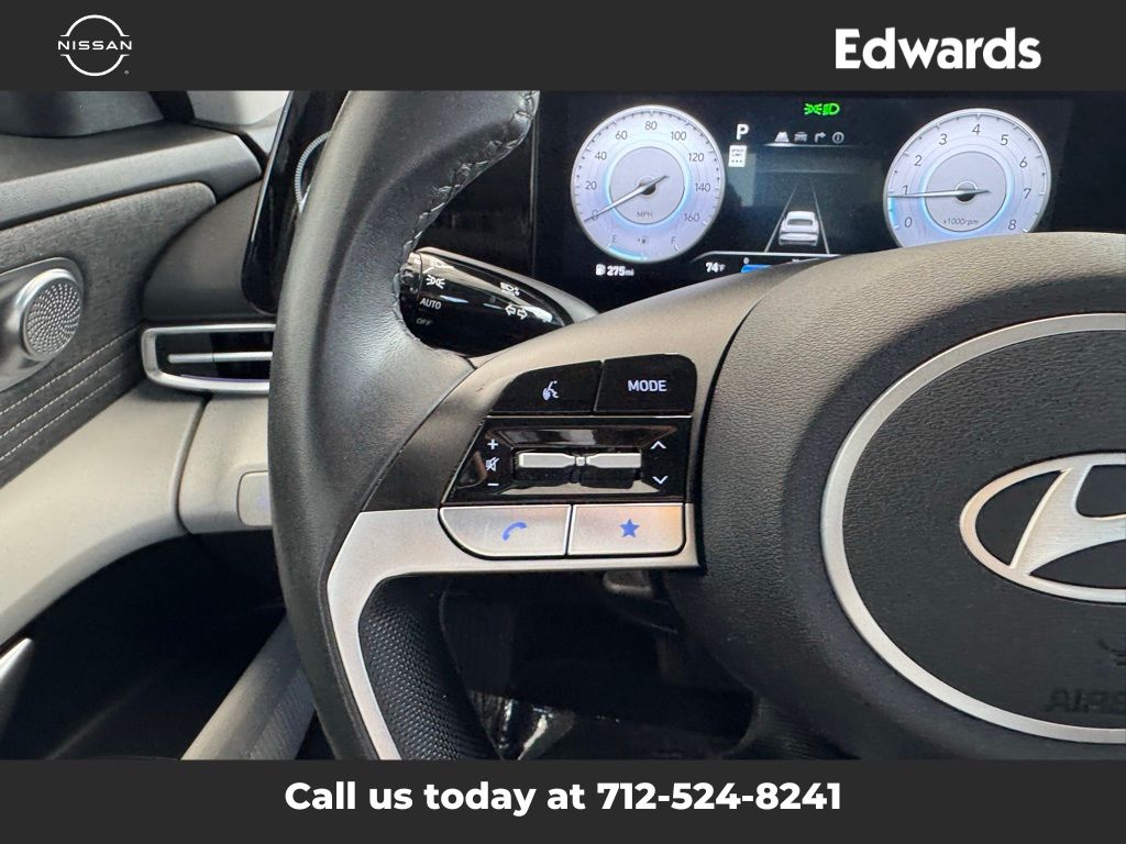 2024 Hyundai Elantra Limited photo 20