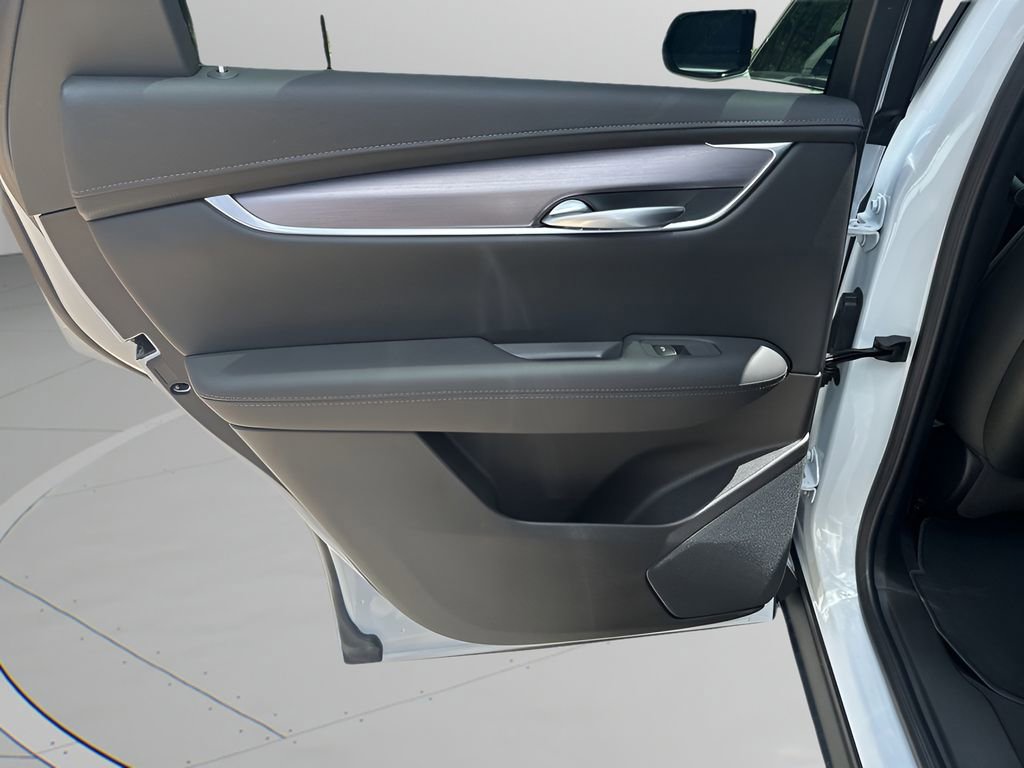 2025 Cadillac XT5 Luxury photo 16