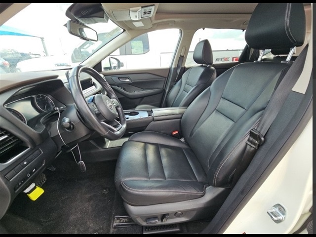 2023 Nissan Rogue SL photo 6