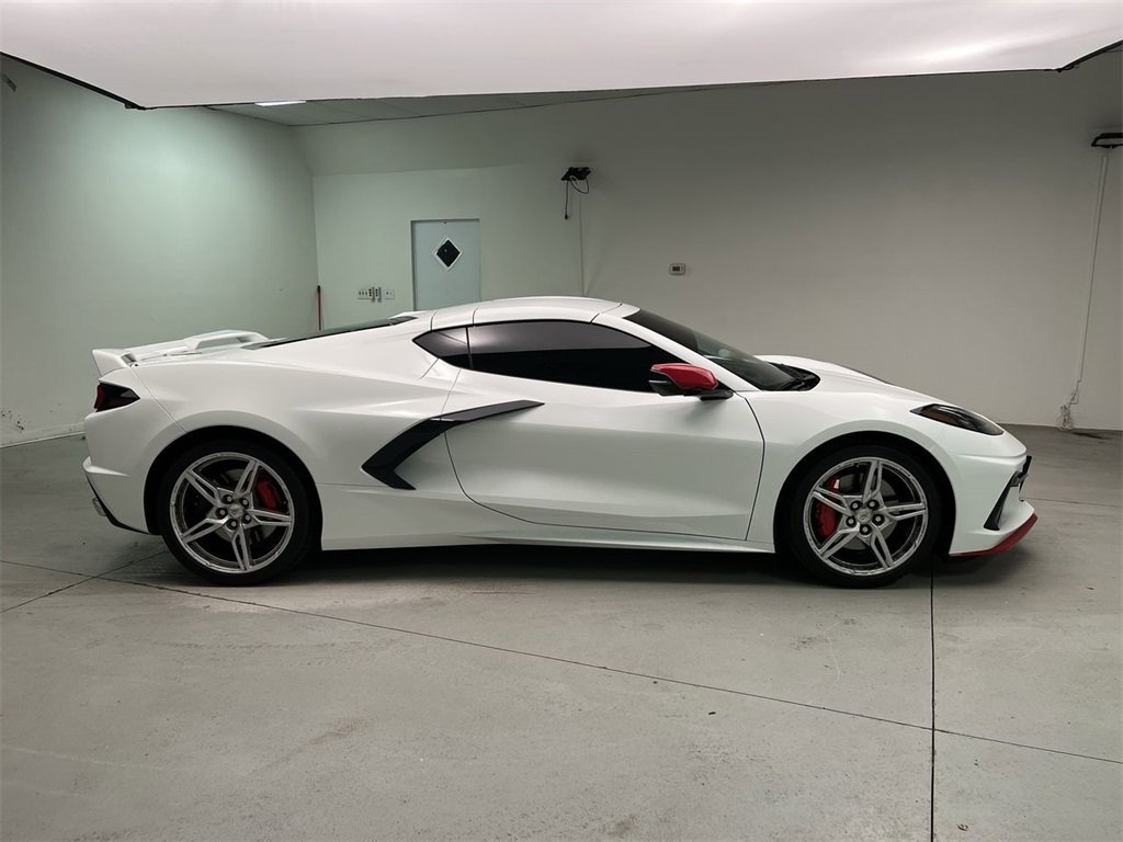 2024 Chevrolet Corvette Stingray 2LT photo 9