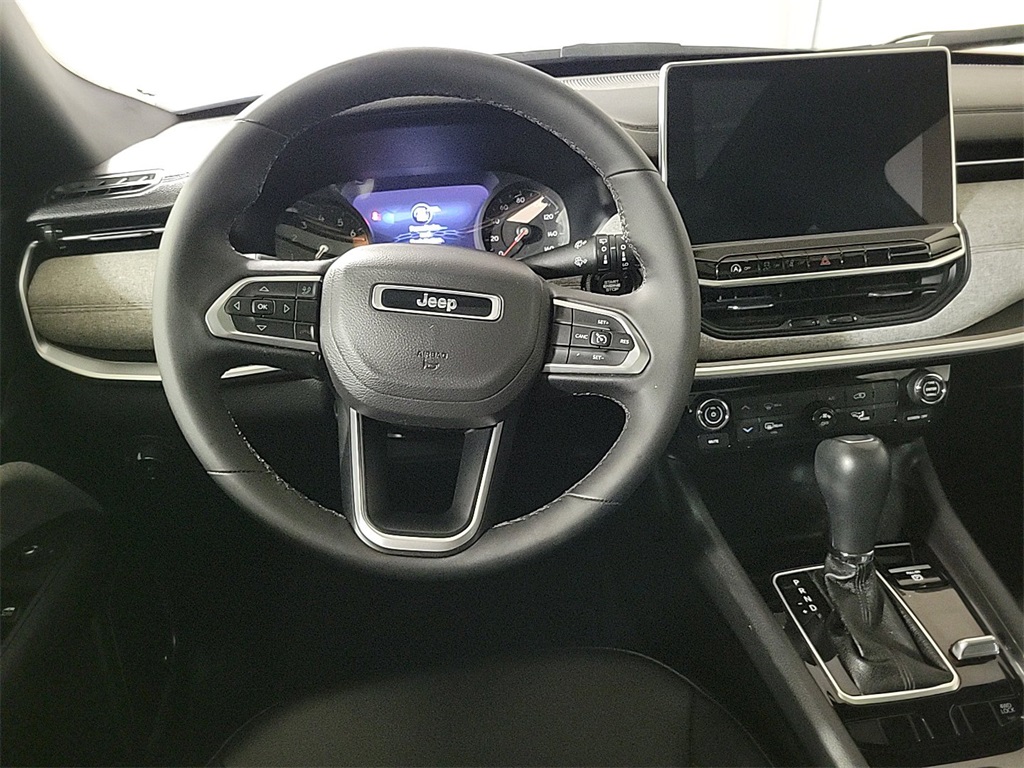 2024 JEEP COMPASS LATITUDE LUX - Image 16