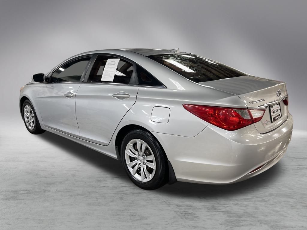2012 Hyundai Sonata GLS photo 3
